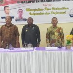 Ketum Persatuan Wartawan Indonesia (PWI) Pusat, Atal S Depari menghadiri Konferensi Kerja PWI Provinsi Papua Barat.