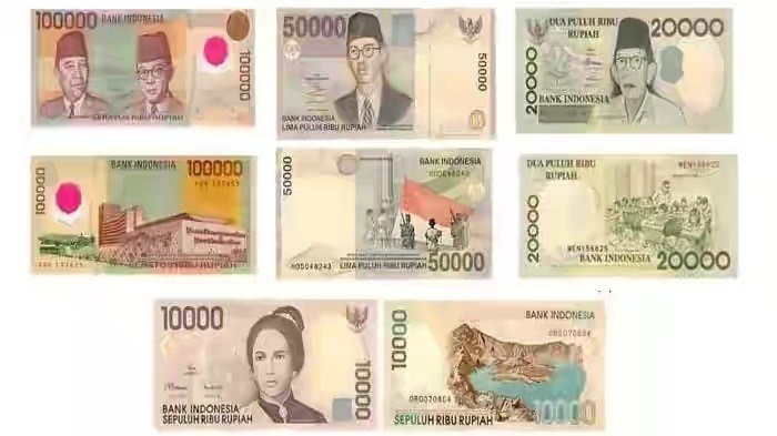 Empat pecahan uang kertas tahun emisi 1998 dan 1999 yang sudah tidak berlaku dapat menukarkan di bank Indonesia (foto Internet)