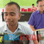 Ketua Bawaslu Kota Kendari, Sahinuddin. (Foto : Kardin/Mediakendari.com)