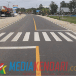 Jalan Trans Sulawesi yang berada di Kabupaten Konawe, yang di kerjakan PT Bangkit Bangun Persada (BBP) melalui dana APBN 2018 telah tuntas dikerjakan. (Foto : Jasfin/Mediakendari.com)