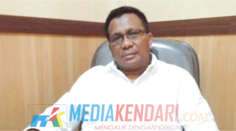 Komisioner KPU Kota Kendari, Asril. (Foto : Kardin/Mediakendari.com)