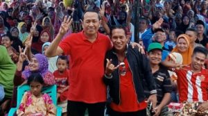 Sambangi Pulau Kabaena, Tim Kampanye Nirna Lachmuddin Disambut Hangat Warga
