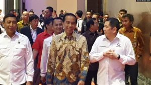 Jokowi Serahkan Kasus Dugaan Korupsi di Kemenag ke KPK