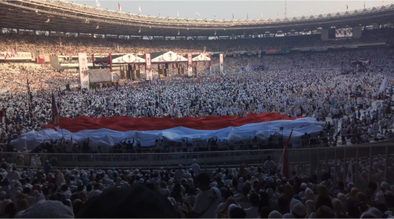 Massa Kampanye Akbar Prabowo sambut Istimewa Kehadiran Mbak Tutut dan Titiek Soeharto