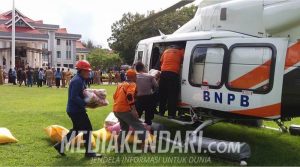 Dua Kecamatan Terisolir di Konawe, Distribusi Logistik Terpaksa Gunakan Helikopter
