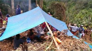 Cegah Penyerobotan Lahan Oleh PT GKP, Puluhan Warga Konkep Dirikan Tenda di Kebun