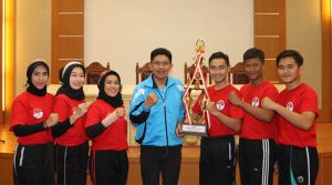 Sultra Juara 1 Lomba Poco-poco di Jambore Pemuda Indonesia
