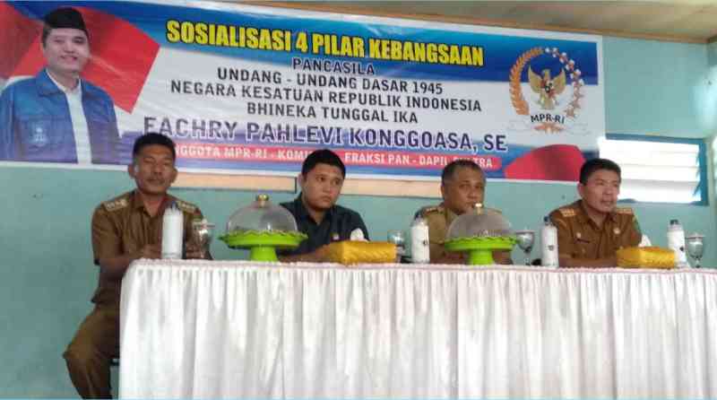 Anggota DPR RI Fachry Konggoasa Sosialisasi 4 Pilar Kebangsaan di Kampung Halamannya
