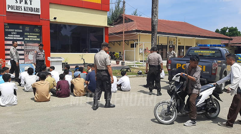 Puluhan Siswa SMKN 2 Kendari Baku Hantam, 29 Diamankan Polisi