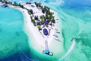 Wisatawan Pulau Bokori dan Pantai Toronipa Diprediksi Bakal Meningkat