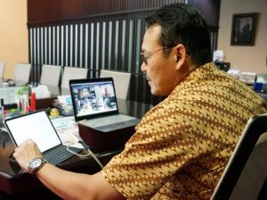 Pegawai BPJS Kesehatan Ngantor di Rumah