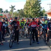 Bupati Kolaka, Ahmad Safei melepas peserta Gowes budaya dan pariwisata