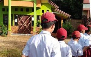 Kantor Sekolah Disegel, Murid SD 2 Latowu Terpaksa Dipulangkan