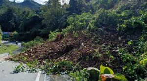 Tanah Longsor di Kolut Sudah Dibersihkan, Jalur Trans Sulawesi Kembali Lancar