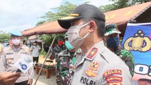 TNI-Polri Dirikan Dapur Umum Bagi Warga Kurang Mampu