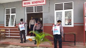 Polres Konawe Semprot Disinfektan di Kawasan Rutan Unaaha