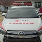 Mobil Ambulans pemberian PMI Pusat kepada PMI Sultra