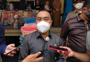 DPRD Kendari Ancam Putuskan Kontrak PT Kurnia Sulawesi yang Kelola Pasar Basah