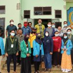 Kades Lapoa Bersama Mahasiswa KKN Kolaborasi KIN se-Indonesia Silaturahmi ke Masyarakat