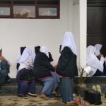 Puluhan Siswa SMPS Islam di Bombana Siap di Vaksin