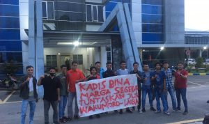 KRMM Desak Dinas PU Bina Marga Sultra Perbaiki Jalan Wakumoro- Laiba