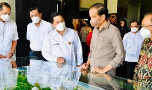 Presiden Jokowi Ingin Stop Impor Obat Hingga Alkes