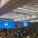 Tiba di Bandara Haluoleo, Surya Paloh Take Off Kembali ke Jakarta, Ini Alasannya