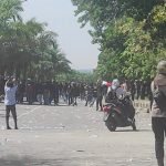 Meski Berkahir Dengan Tembakan Gas Air Mata, Demo Peringati Tiga Tahun Randi-Yusuf Berjalan Kondusif, Wakapolda Sultra : Tidak Ada Kericuhan