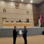 Pemkot Serahkan Materi Raperda APBD Kota Kendari Kepada DPRD Kota Kendari