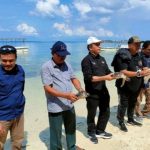 Balai Taman Nasional Wakatobi Bersama Sekjen KLHK Lepasliarkan 60 Ekor Tukik di Pulau Hoga