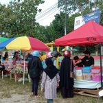 Warga Kendari Ramai Berburu Takjil untuk Berbuka Puasa Pertama