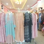 Jelang Lebaran, Omzet Penjualan Baju Muslim Terus Meningkat