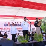 Teken Komitmen Bersama Pada Apel Siaga Pengawasan, Pj Gubernur Sultra Minta Bawaslu Awasi Kampanye Pemilu Dengan Baik