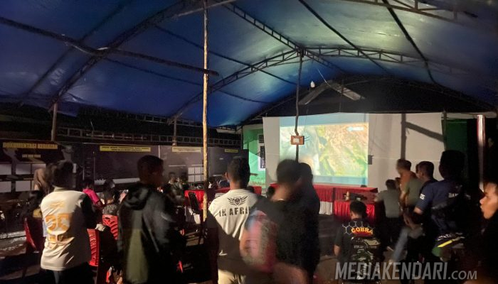 Masyarakat Serbu WiFi Gratis di Posko TMMD Ke-121 Kodim 1430/Konut