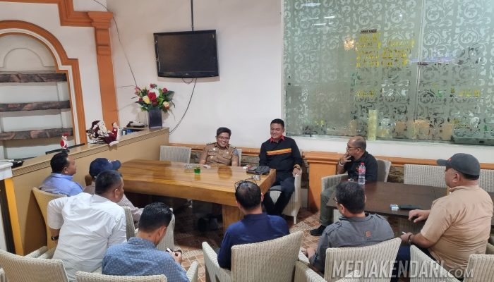 Pj Bupati Busel Ridwan Badallah Tancap Gas, di Hari Pertama Menjabat