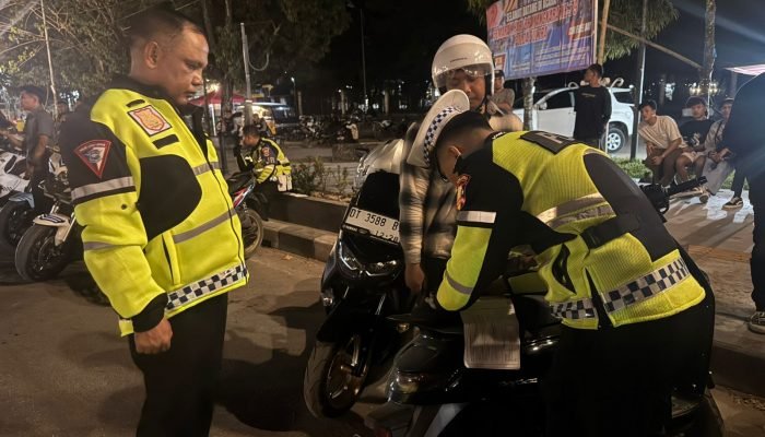 Patroli Tanpa Suara, Polda Sultra Bikin Pelanggar Kaget Tengah Malam