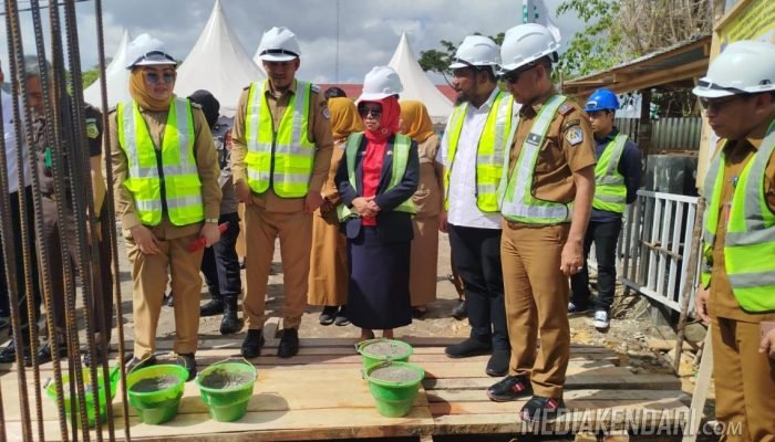 Peletakan Batu Pertama Unit Darah RS Kota Kendari, Wujud Komitmen Tingkatkan Layanan Kesehatan