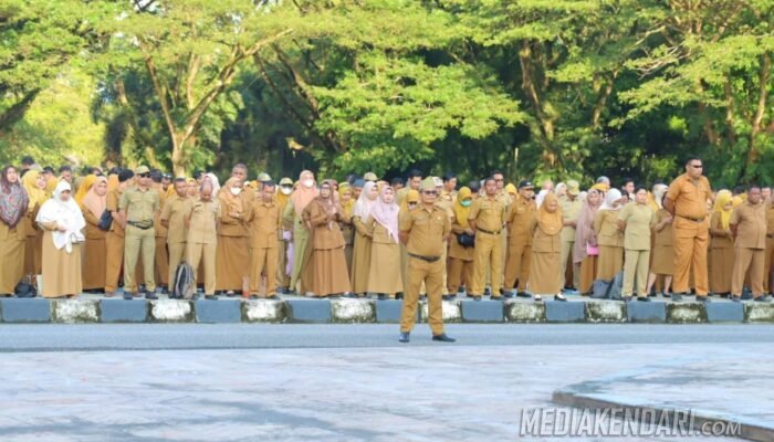 Sekda Sultra Tekankan Disiplin ASN, Persiapan Rakornas PHD Jadi Fokus Utama