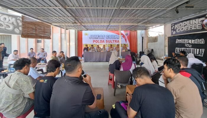 Polda Sultra Gandeng Media Lewat Jumat Curhat, Bahas Balap Liar hingga Parkir Ilegal