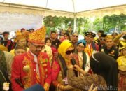 Hasmito Dachlan Resmi Dikukuhkan Jadi Raja Bokeo Mekongga XXI, Pemkab Kolaka Siap Dukung Pelestarian Budaya