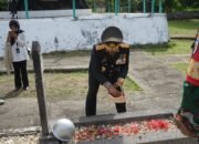 Tabur Bunga di TMP Watubangga, Kapolda Sultra Ajak Generasi Muda Teladani Pahlawan