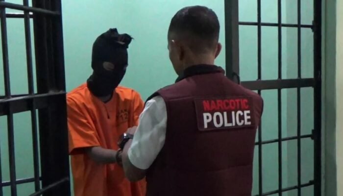 Sabu 6,5 Kg Masuk dari Malaysia, Kurir Jaringan Internasional Ditangkap di Kendari