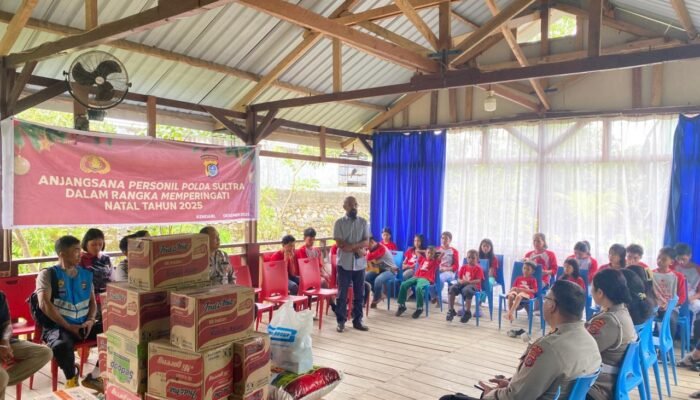 Jelang Natal 2025, Polda Sultra Hadirkan Sukacita untuk Anak Panti Lewat Anjangsana