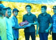 Pemkab Konawe Utara Tanggap Bencana, Serahkan Bantuan ke Warga Padalere Utama