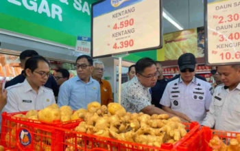 Jelang Idulfitri, Gubernur Sultra Turun Langsung Pantau Harga dan Distribusi Pangan