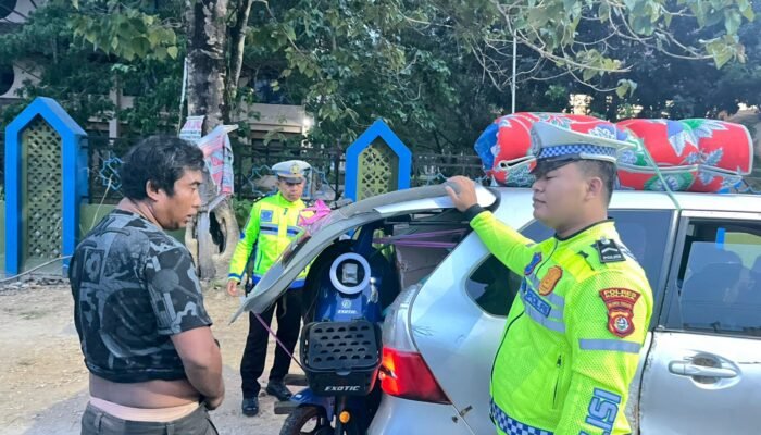 Satgas Ditlantas Polda Sultra Tindak Pelanggar Lalu Lintas di Kendari