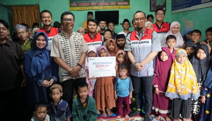 Pertamina Patra Niaga Regional Sulawesi Hadirkan Program Pertamina BERKAH bagi Anak Yatim di Makassar
