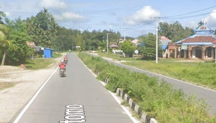 Jalan 40 Unaaha Dikuasai Bangunan Ilegal, YASYAM Diminta Bertindak Tegas!