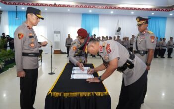 Kapolda Sultra Pimpin Sertijab Wakapolda, Brigjen Pol. Budi Hermawan, S.I.K Resmi Bertugas di Polda Sultra.