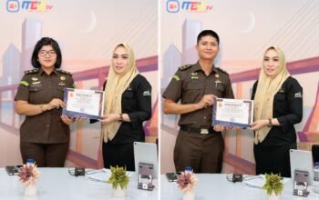 Angkat Tema Dialog Tindak Pidana Cyber Crime, Dua Jaksa Fungsional Kejari Wakatobi Raih Penghargaan dari Komisaris MEK TV